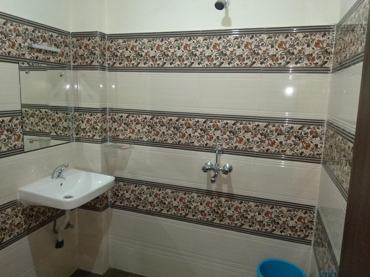 Oyo 60976 Hotel Shree Ji Morena Екстериор снимка